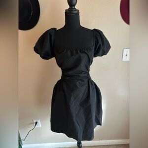 NWT XL Black Backless Puff Sleeve Dress
